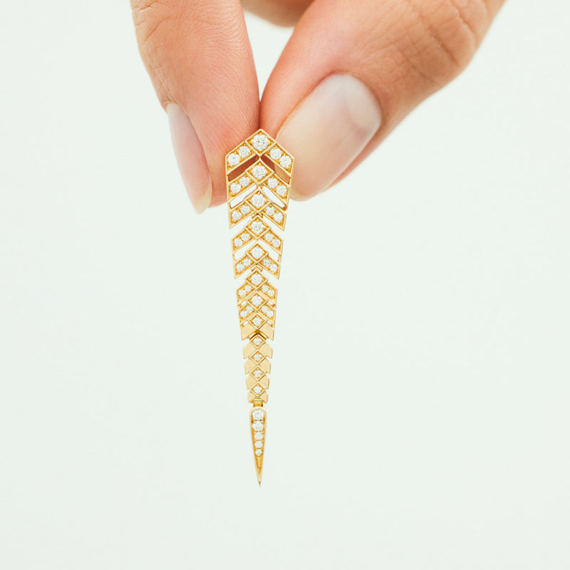 Stairway M Earring - Yellow Gold & Diamonds - Image 2