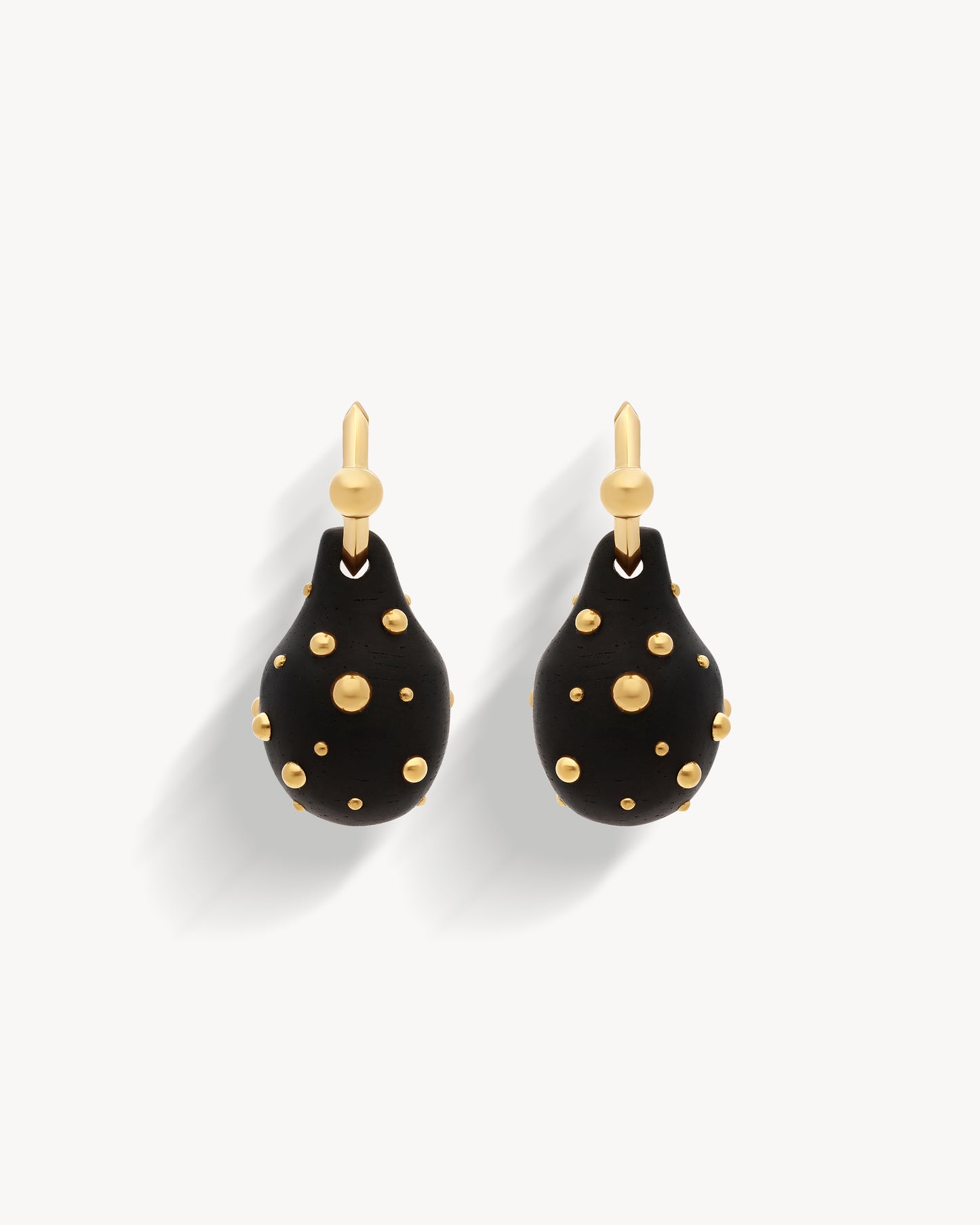 Jewellery Portraits Earrings | Violette Serrat - Yellow Gold & Black Ebony